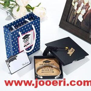 هدايا تخرج