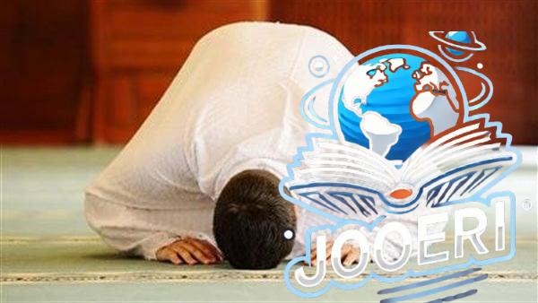 أحكام الصلاة على الكرسي في المسجد.. الأزهر للفتوى يوضحها