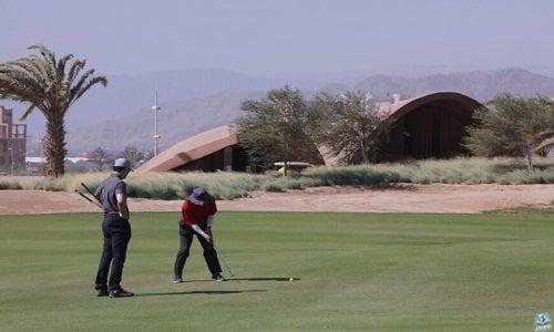 أفضل وجهات ممارسة رياضة الجولف في الشرق الأوسط.. انطلق مع نادي أيلة للجولف