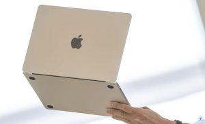 أنهت شركة Apple رسميًا برنامج إصلاح لوحة المفاتيح الفراشة لأجهزة MacBooks