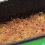 بيدفي ومغذي.. طريقة عمل طاجن الفريك بالخضار