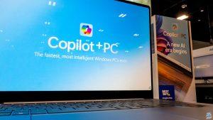 تعرض Microsoft إعلانات Copilot+ PC بملء الشاشة لمستخدمي Windows 10