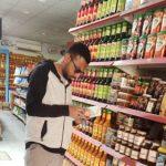 ضبط مواد غذائية وعصائر منتهية الصلاحية خلال حملة تموينية على 40 منشأة ببني سويف