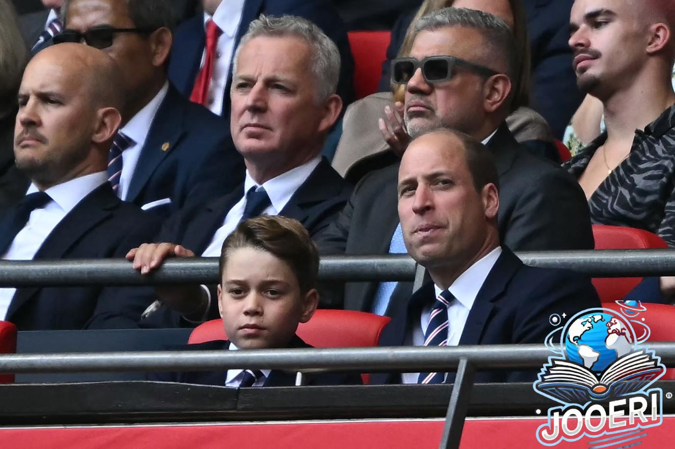 قاعدة ملكية تُجبر الأمير جورج على السفر وحيداً بدايةً من العام المقبل