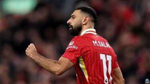 كان مشرفنا.. تامر أمين يتغنى بـ محمد صلاح بعد زيارته لمعرض الشارقة بالإمارات