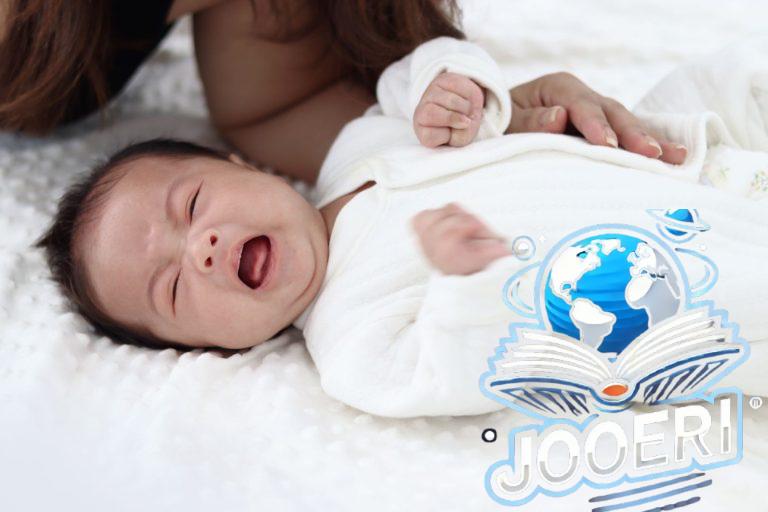 كيف تكتشفين أن مولودك يبكي بسبب شعوره بالمغص من خلال لغة جسده؟