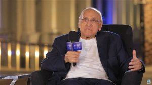 لا لورش الكتابة لأن الموهبة لا تدرس أبدا