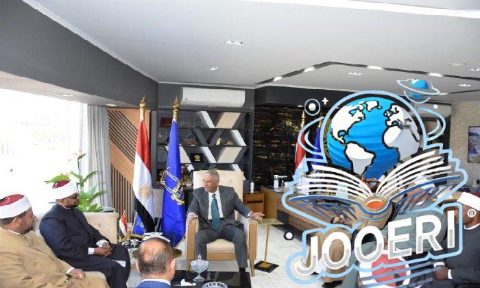 محافظ أسوان والأزهر يبحثان سبل مكافحة تفشي الطلاق وحلوله