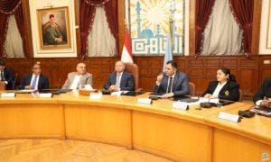 محافظ القاهرة يُتابع ملف التصالح و مخالفات البناء