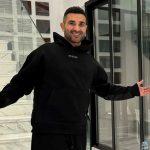 هفضل أتعلم منك.. أحمد سعد يوجه رسالة لشقيقه عمرو سعد في يوم ميلاده