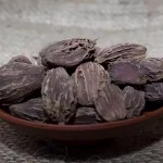 6 فوائد لشرب الحبهان الأسود على الريق