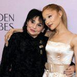 أريانا غراندي تحتفل بالترشح لـ غولدن غلوب بصحبة والدتها