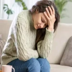 ألم البطن بعد الدورة الشهرية- متى يجب استشارة الطبيب؟