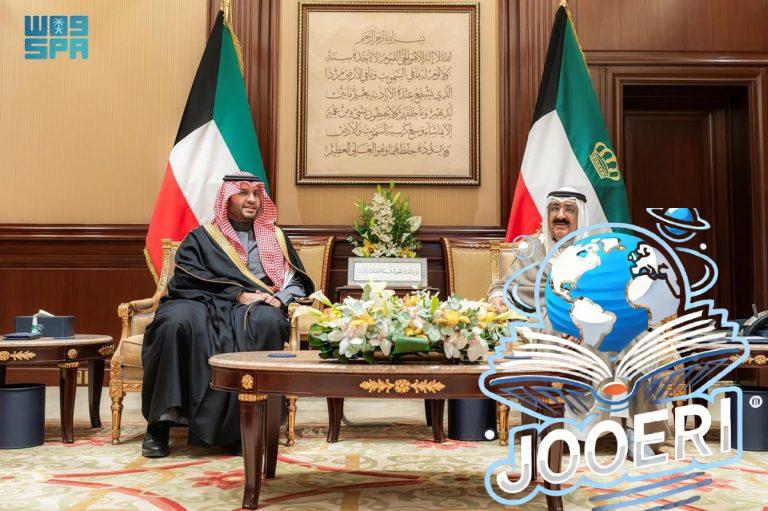 أمير الكويت يستقبل الأمير تركي بن محمد بن فهد