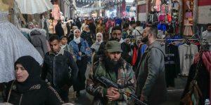 إدلب بمثابة اختبار للبلد بأكمله؟ - التسوق بدل الرجم: هذه حسابات دبي للإسلاميين الجدد في سوريا