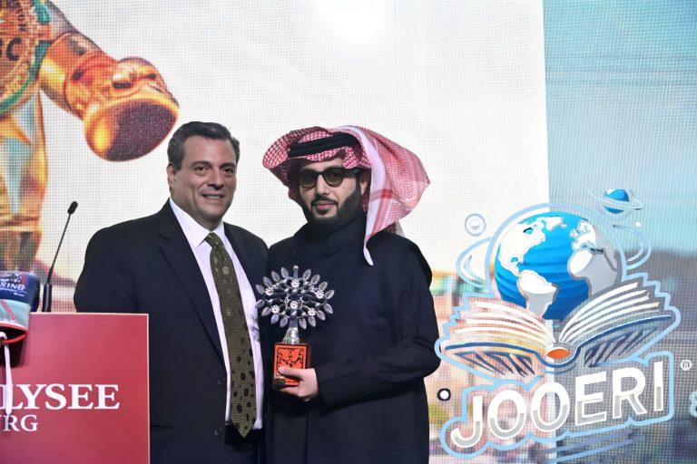 المجلس العالمي للملاكمة يمنح تركي آل الشيخ جائزة رجل العام
