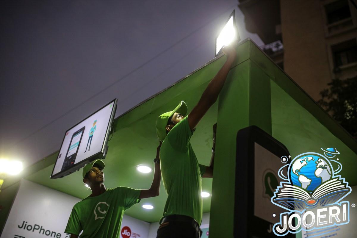 الهند ترفع القيود المفروضة على الدفع عبر واتساب