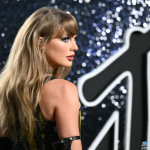 تايلور سويفت تعلق على فوزها بجوائز بيلبورد 2024: أجمل هدية ليوم ميلادي