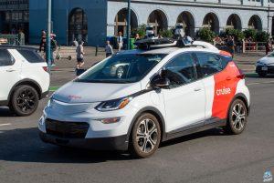 A robot car of the General Motors subsidiary Cruise is on a test drive.