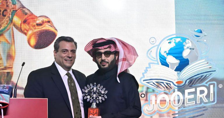 تركي آل الشيخ يُمنح جائزة "رجل العام" من المجلس العالمي للملاكمة