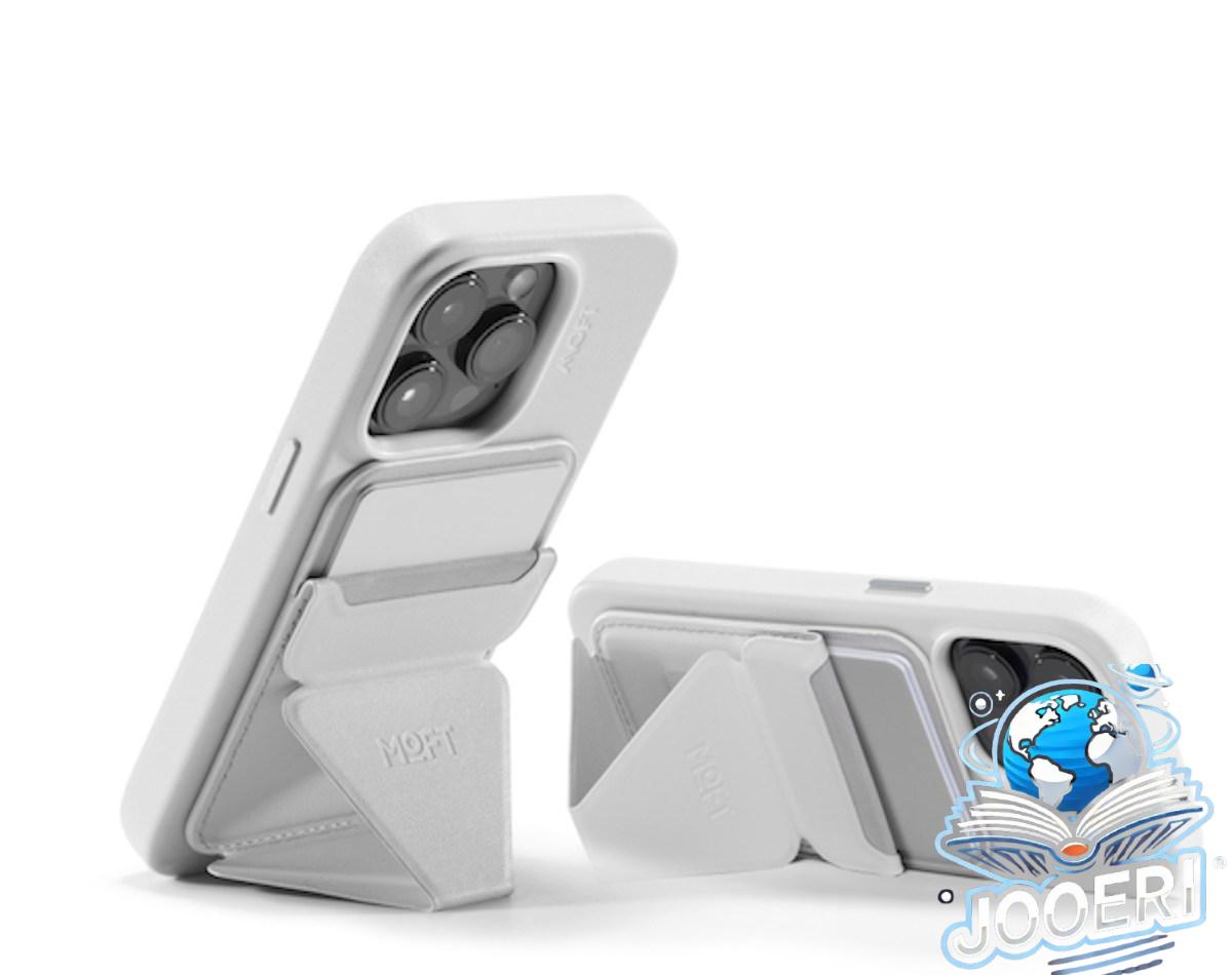 تعمل محفظة MagSafe iPhone هذه كحامل وتوفر وظيفة Find My