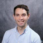 تعهدت أكثر من 20 شركة استثمارية بعدم أخذ أموال من الصين وروسيا