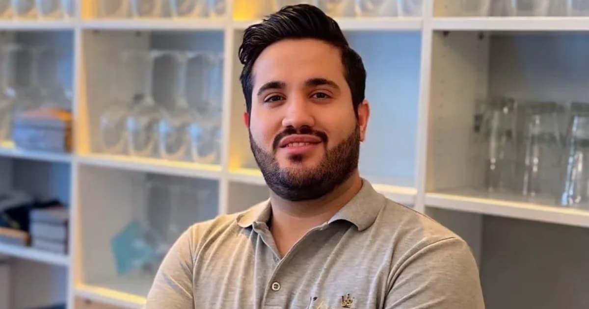 تقرير سوريين في ألمانيا - ياسين من هامبورغ يذرف الدموع عندما يتحدث عن السجناء السوريين
