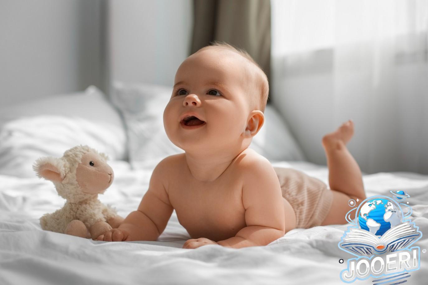 جماليات الرضيع ومشاكله في الشهر الثالث، ومتى يصيبك القلق عليه؟