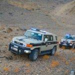 حائل.. "دوريات المجاهدين" تضبط مخالفًا لنظام البيئة بحوزته حطب محلي معروض للبيع