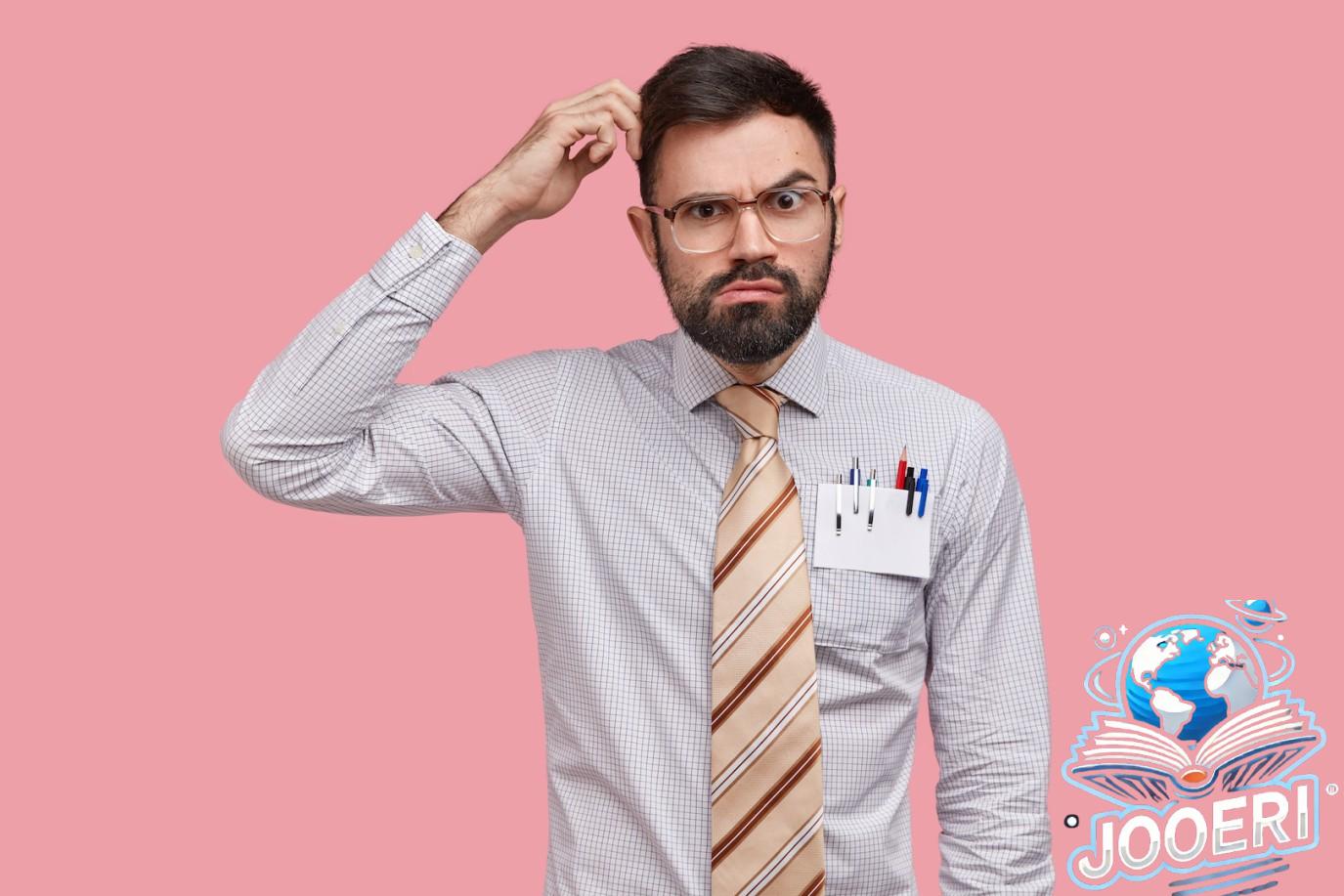 زميلك المتكبر: كيف تتعامل مع من يعتقد أنه يعرف كل شيء؟