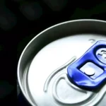 طبيبة تحذر الرجال من مشروب شهير: يسبب ضعف الانتصاب