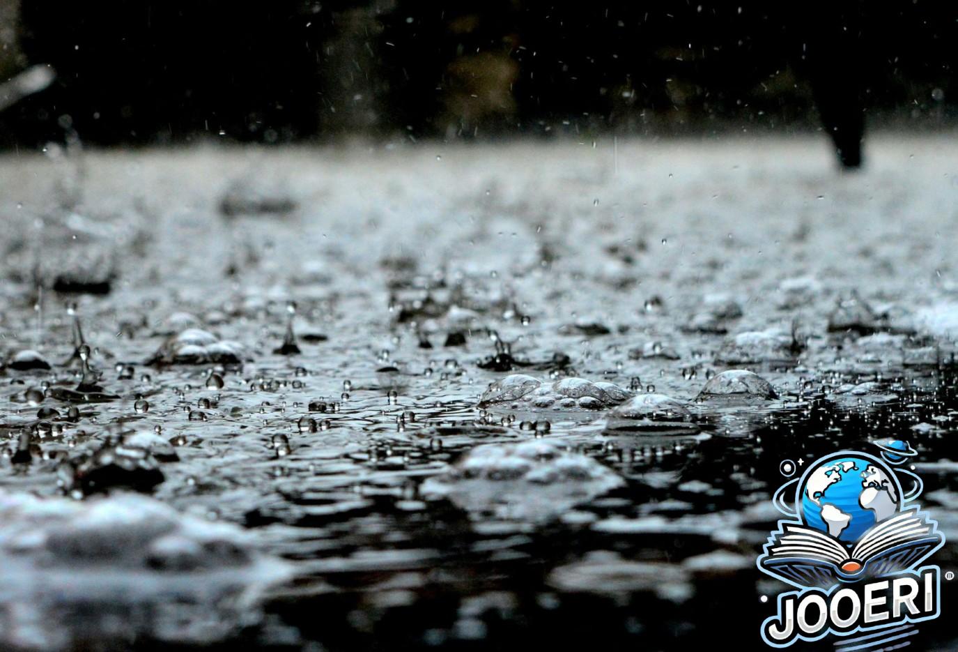 عبارات ملهمة عن المطر والغيوم