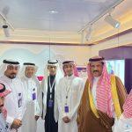 محافظ أبو عريش يتفقد الحافلة الذكية بحديقة الشهداء