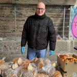 مسلسل "هكذا تشعر ألمانيا حقًا" - توماس، متلقي إعانة المواطن، لديه 19 سنتًا في حسابه - وهو متوتر للغاية بشأن ميرز