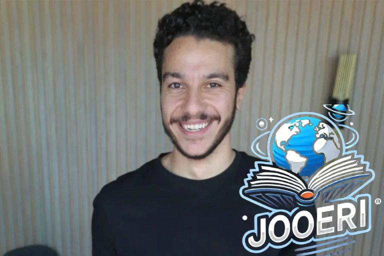 نور النبوي يؤدي مناسك العمرة برفقة هؤلاء النجوم