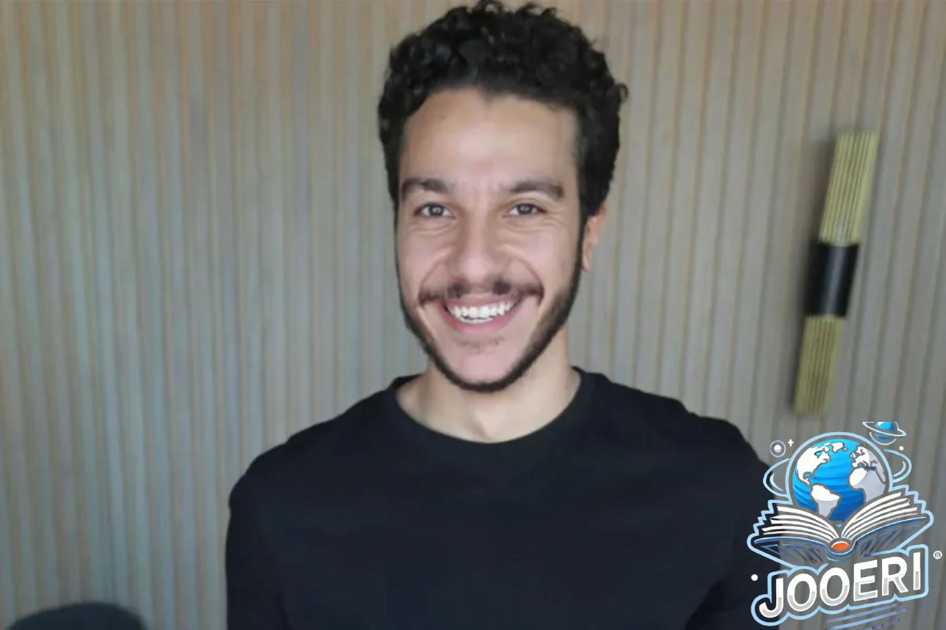 نور النبوي يؤدي مناسك العمرة برفقة هؤلاء النجوم