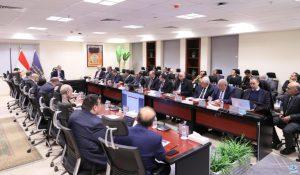 وزير الاتصالات المصري يناقش مشروعات الاستراتيجية الوطنية للأمن السيبرانى