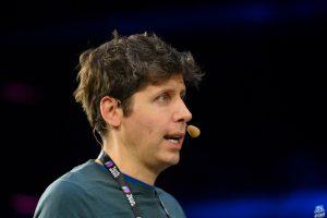 يبدو بالتأكيد أن OpenAI قامت بتدريب Sora على محتوى اللعبة، ويقول الخبراء القانونيون إن ذلك قد يمثل مشكلة