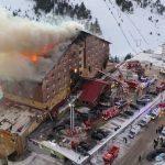 تركيا تعلن يوم حداد وطني بعد مقتل 76 شخصا على الأقل في حريق منتجع للتزلج