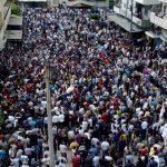 تطالب بإسقاط وزير.. انطلاق أول مظاهرة ضد الحكومة السورية الجديدة