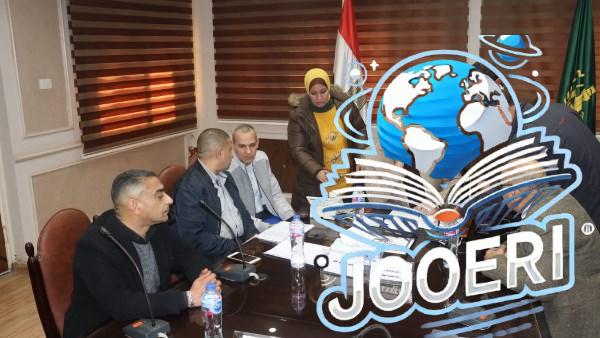 محافظ القليوبية يناقش دفع الأعمال وتنفيذ خطة الرصف بشبرا الخيمة