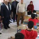محافظ الوادى الجديد يتفقد لجان امتحانات الشهادة الإعدادية بالخارجة