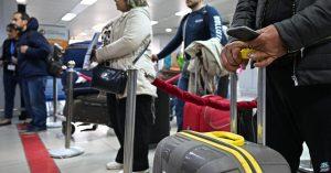 مصدر في المطار السوري يقول إن الإيرانيين والإسرائيليين ممنوعون من الدخول