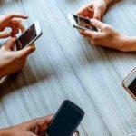 «موبايلك منها ولا لأ؟».. هذه الهواتف لا تشملها الرسوم الجمركية