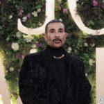 هجوم وندم .. أحمد سعد في مرمي النيران بعد ارتداء الحلق للمرة الثالثة