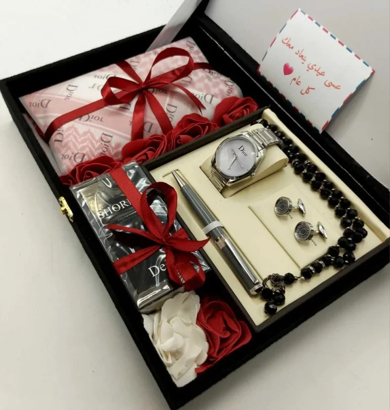 أفكار بسيطة لهدايا عيد الحب للرجال تعبر عن حبك الكبير 2025